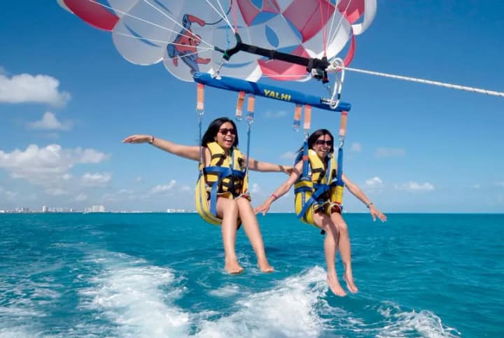 Parasailing in Punta Cana