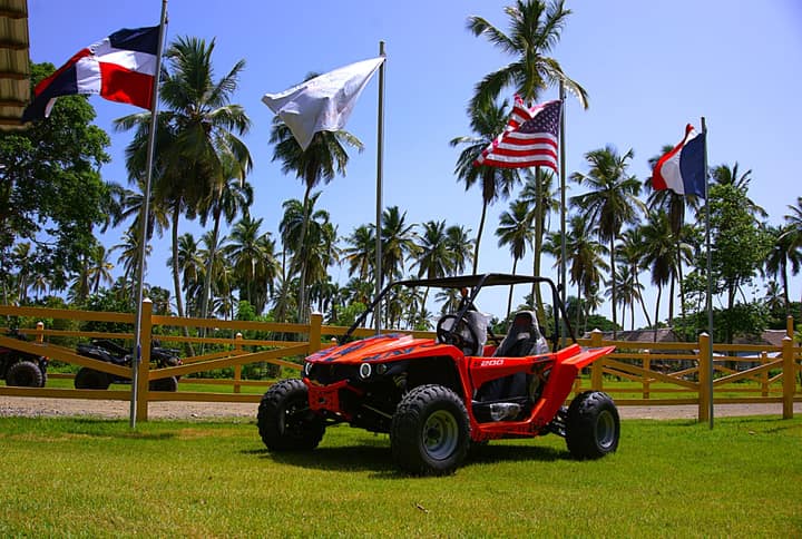 🏝️ Buggies + Montaña Redonda + Lunch