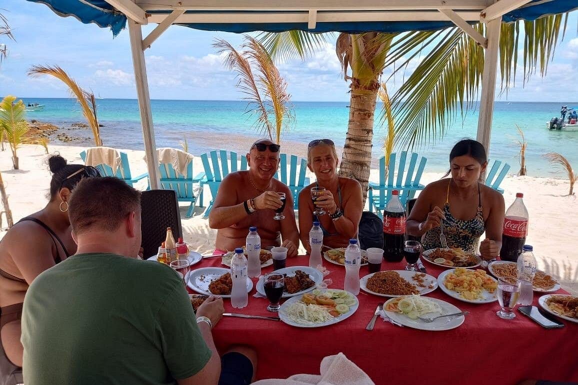 Saona Island VIP Tour: Hidden Beaches, Snorkeling & Mano Juan – foto 5